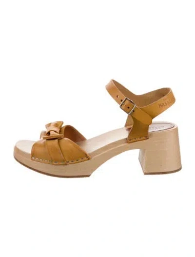 Pre-owned Swedish Hasbeens Leather Sandals In Neutral