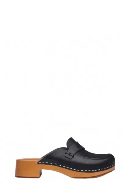 Swedish Hasbeens Women's Loafer Clog In Black