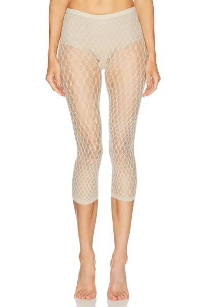 Swedish Stockings Laura Net Capri Tights In Neutral