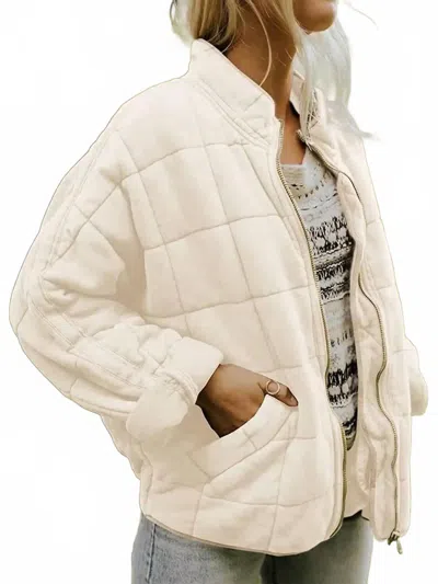 Sweet As A Peach Quilted Zip-up Jacket In Cream In White