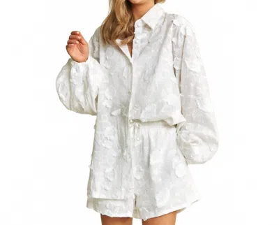 Sweet Generis 3d Floral Embroidery Button Down Shirt In White