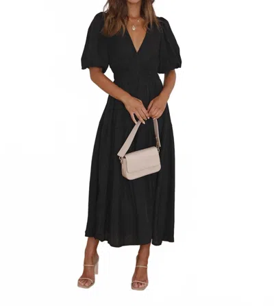 Sweetkama Bubble Sleeves V-neck Midi Dress In Black