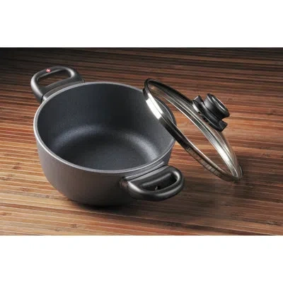 Swiss Diamond 2.3 Qt Round Aluminum Nonstick Casserole In Gray