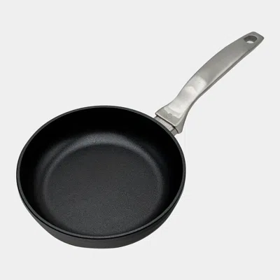 Swiss Diamond Chd Nonstick Fry Pan, 7-inch In Black