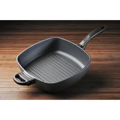 Swiss Diamond High-sided 11" Square Grill Pan In Black