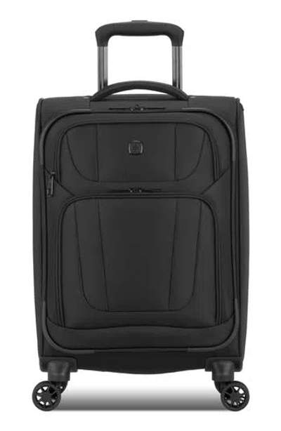 Swissgear 20-inch Softside Spinner Luggage In Black