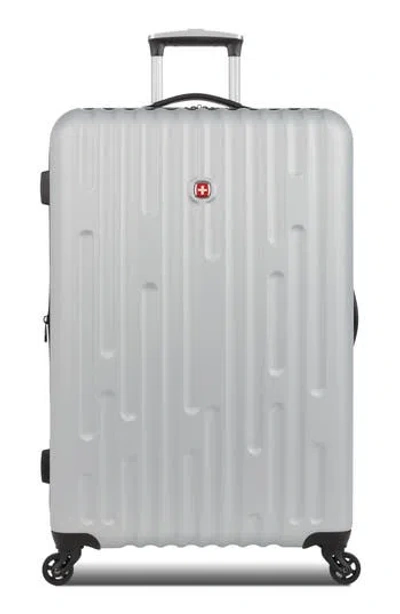 Swissgear 28-inch Hardside Luggage