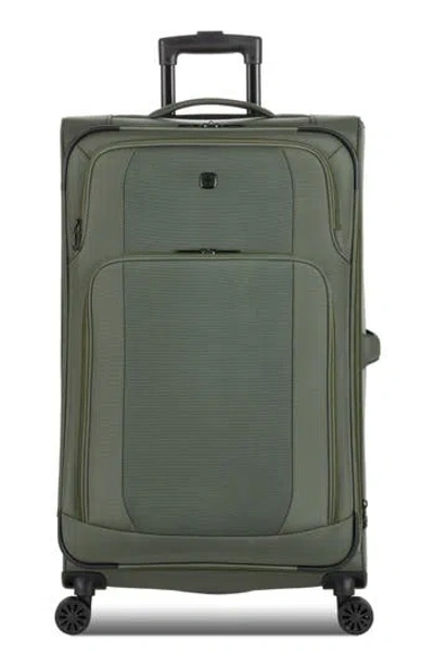 Swissgear 28-inch Softside Spinner Luggage In Green