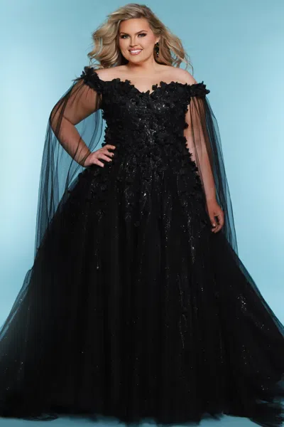 Sydney's Closet Sc5315 Fitted Long Sequin Floral Pattern Wedding Dress In Black