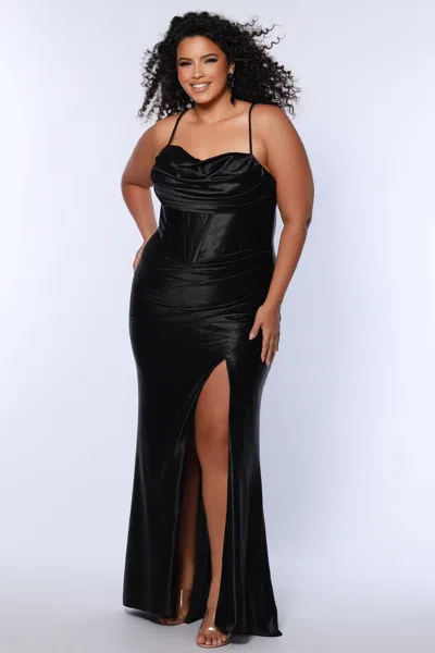 Sydney's Closet Sc7426 Long Pleated Slit Formal Plus Size Prom Dress In Black