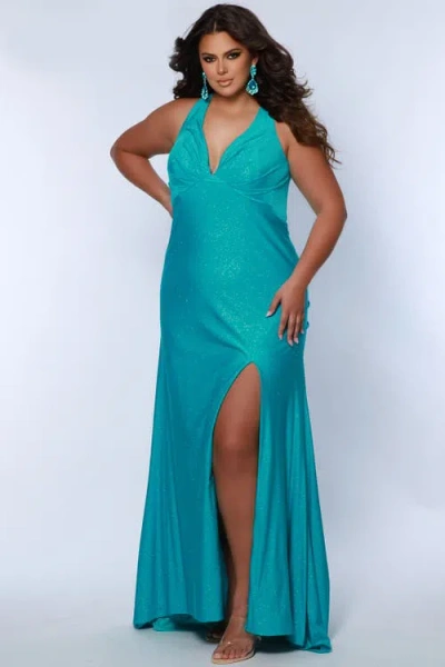Sydney's Closet Fitted Empire Waist V-neck Plus Size Gown In Aqua