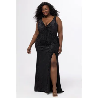 Sydney's Closet Plus-size Fitted Velvet Burnout Formal Gown With Slit In Black