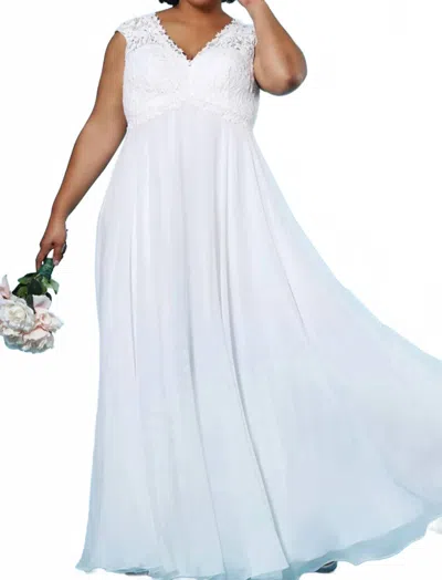 Sydney's Closet Women's Maxine Wedding Dress In Ivory In White