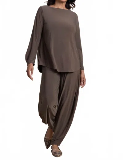 Sympli Barrel Sleeve Top In Tapenade In Brown