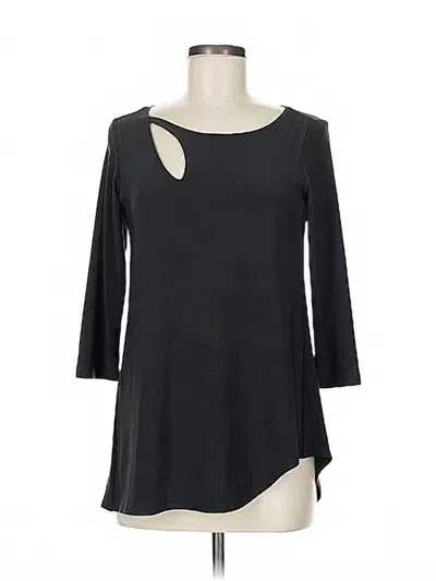 Sympli Women's Slant Keyhole 3/4 Sleeve Top In Black In Gold