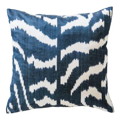 Pre-owned Syroco Silk Ikat Pillow In Blue