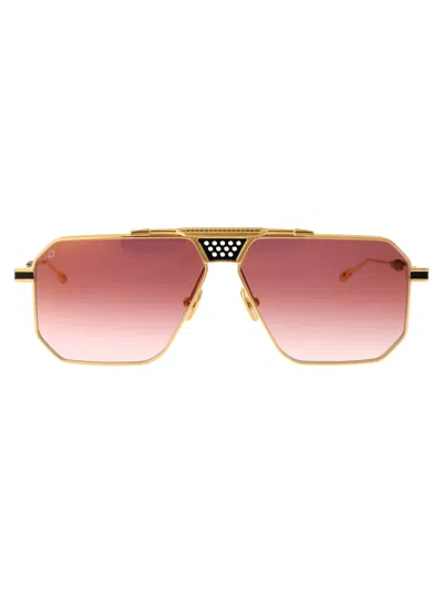 T Henri Berlinette Sunglasses In Casino Royale
