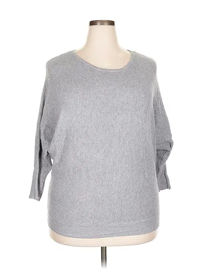 Pre-owned T Tahari 3/4 Sleeve T-shirt In Gray
