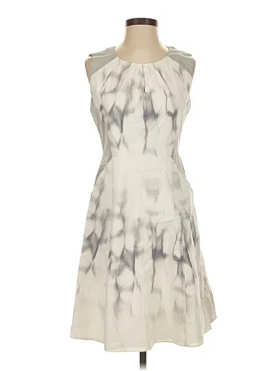 Pre-owned T Tahari Casual Dress In Gray