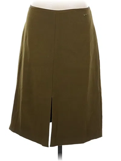 T Tahari Casual Skirt In Green