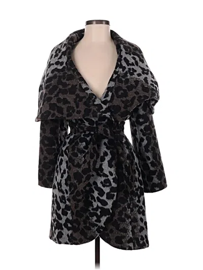 Pre-owned T Tahari Coat In Gray