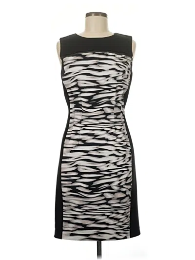 Pre-owned T Tahari Cocktail Dress In Gray