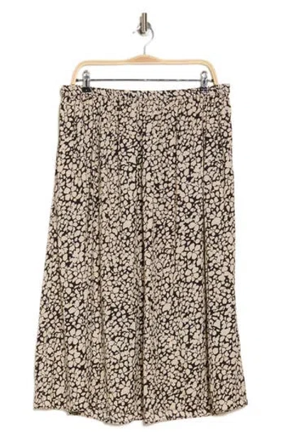 T Tahari Everyday Pull-on Skirt In Neutral