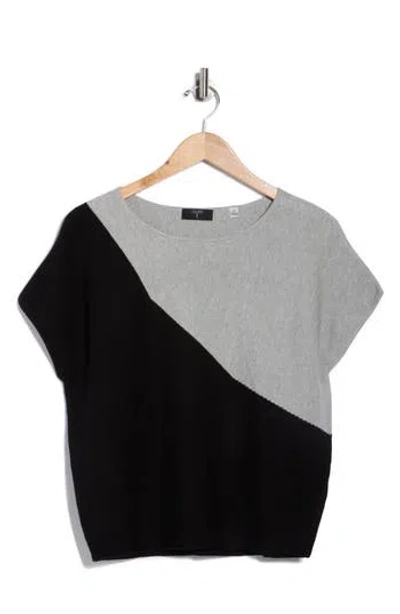 T Tahari Extended Sleeve Sweater In Black