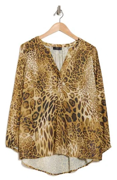 T Tahari Leopard Print Top