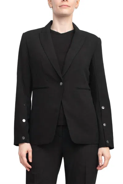 T Tahari Notched Collar Long Sleeve One Button Blazer In Black