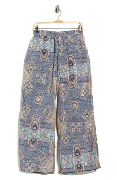 T Tahari Patchwork Print Pull-on Wide Leg Pants In Multi