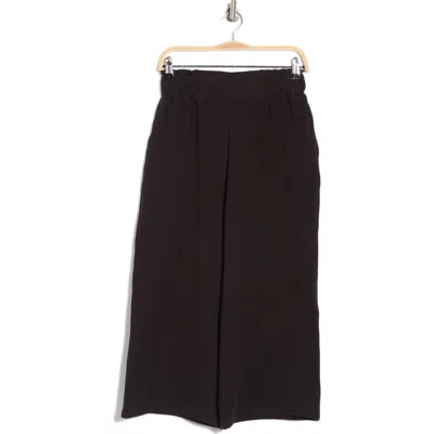 T Tahari Pleated Gauze Pull-on Pants In Black