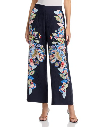 T Tahari Printed Pull On Pants In Blue