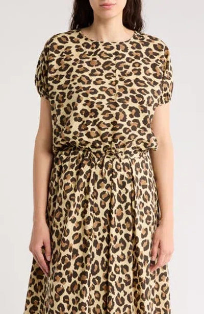 T Tahari Puff Sleeve Tie Hem Crop Top In Leopard Print