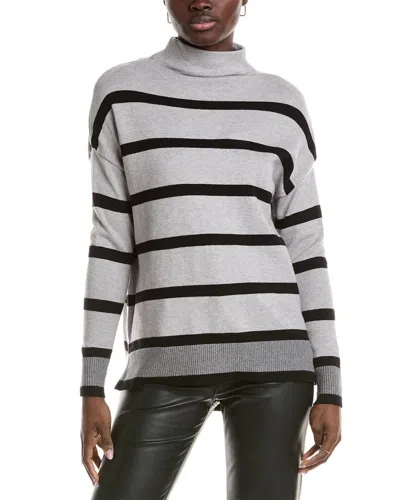 T TAHARI PULLOVER
