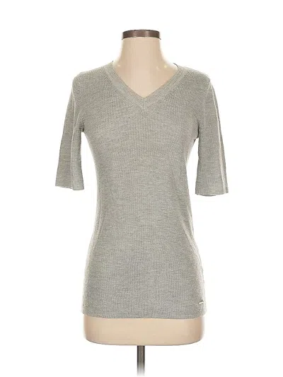 Pre-owned T Tahari Pullover Sweater In Gray