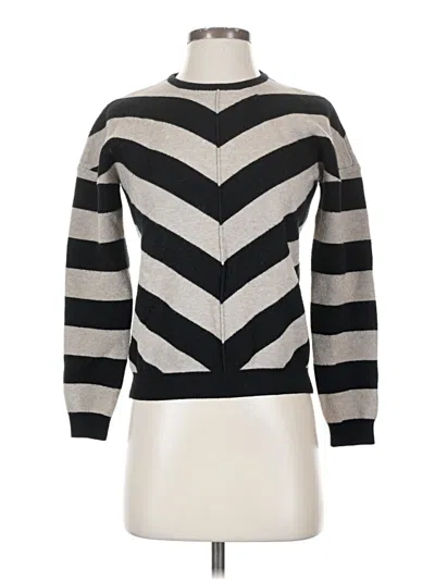 Pre-owned T Tahari Pullover Sweater In Silver