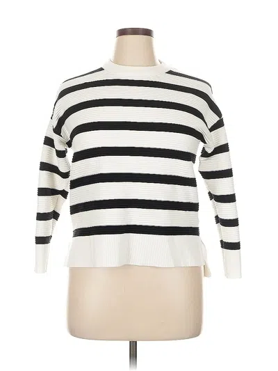 Pre-owned T Tahari Pullover Sweater In White