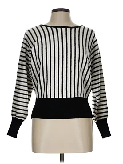 Pre-owned T Tahari Pullover Sweater In White