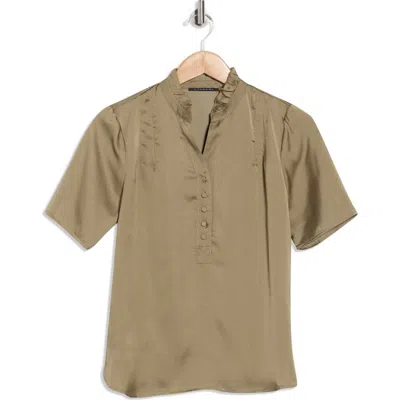 T Tahari Ruffle Split Neck Short Sleeve Top In Green