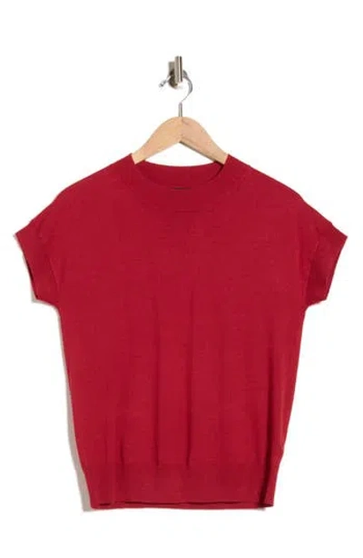 T Tahari Short Sleeve Crew Sweater In Burgundy
