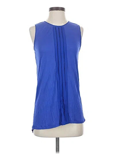 Pre-owned T Tahari Sleeveless Blouse In Blue