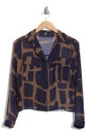 T Tahari Snake Print Long Sleeve Crop Blouse In Navy/gold Cobblestone