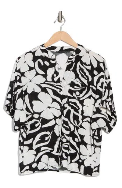T Tahari Split Neck Shirt