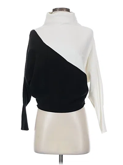 Pre-owned T Tahari Turtleneck Sweater In Black