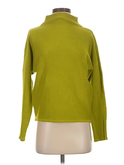 Pre-owned T Tahari Turtleneck Sweater In Green