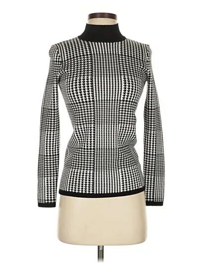 Pre-owned T Tahari Turtleneck Sweater In Ivory
