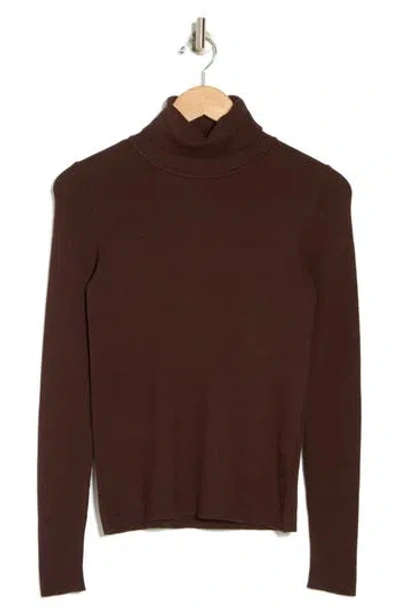 T Tahari Turtleneck Sweater In Maple Shadows