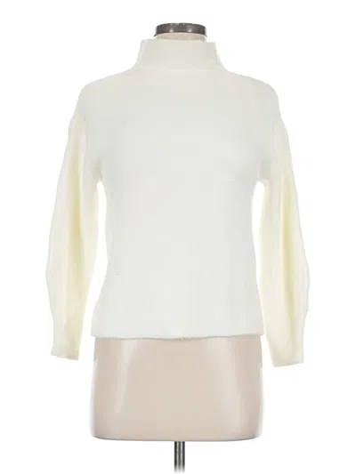 Pre-owned T Tahari Turtleneck Sweater In White