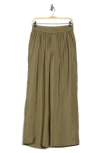 T Tahari Wide Leg Pants In Green